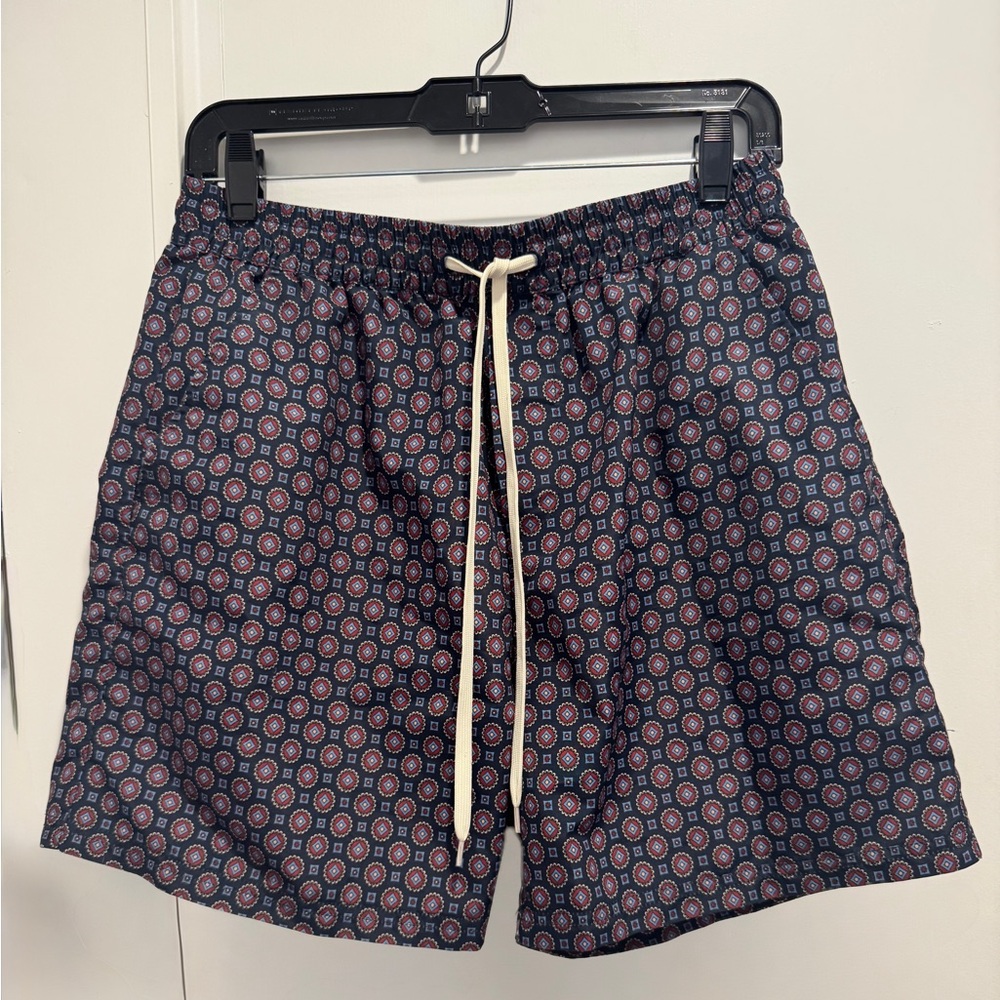 Les Deux Navy Men’s Bathing Suit. Stan Ornament AOP Swin Trunk. Navy.